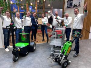 Movexx Won Innovation Award 2023b 300x225 (1)